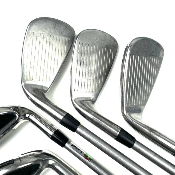 Cleveland Launcher HB Irons / 4-PW / Miyazaki C.Kua 4 Ladies Flex