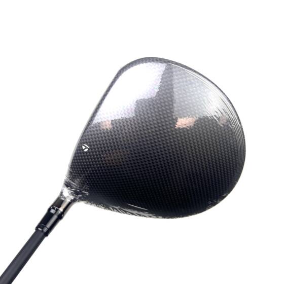 New Taylormade QI35 Max Lite Driver / 10.5 Degree / Vanquish 4R Regular Flex