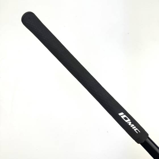 Titleist GT2 Driver / 10 Degree / Hzrdus Gen 4 Black X-Stiff Flex