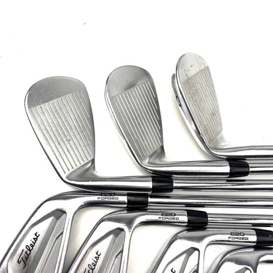 Titleist 620 CB Forged Irons / 4-PW / Project X Precision Stiff Flex