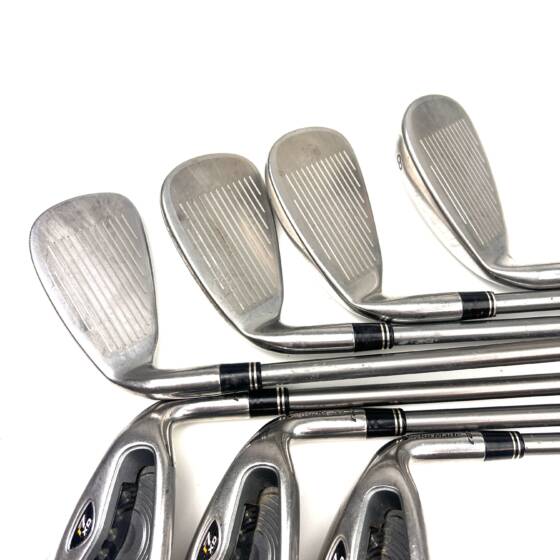 Taylormade R7 XD Irons / 5-SW / Taylormade Regular Flex