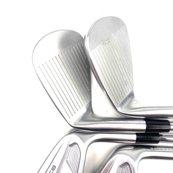 Taylormade P7CB Irons / 7-PW / Project X 6.5 X-Stiff Flex