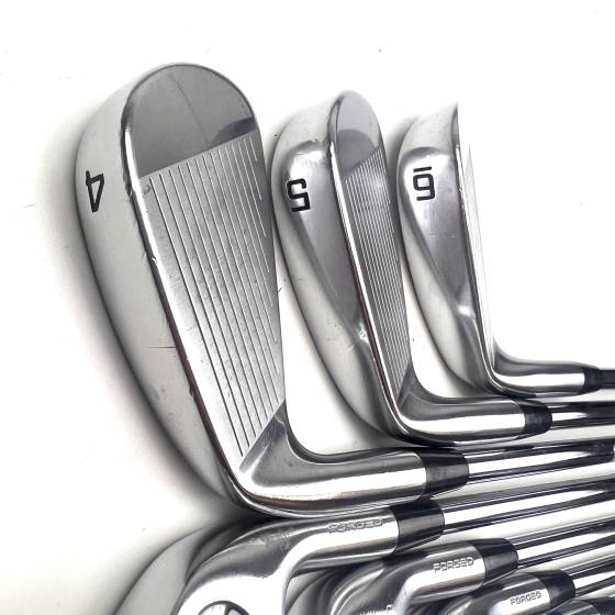 Cobra King Tour 2023 Irons / 4-PW / KBS $-Taper 120 Stiff Flex