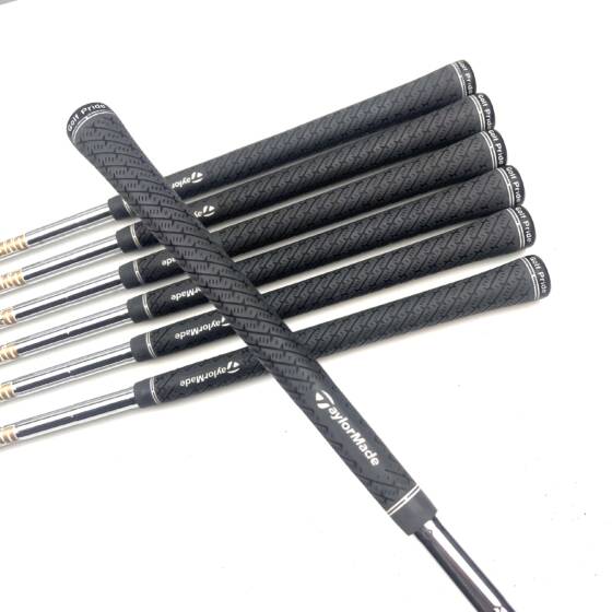 Taylormade P790 2023 Irons / 5-PW + AW / Dynamic Gold 95 R300 Regular Flex