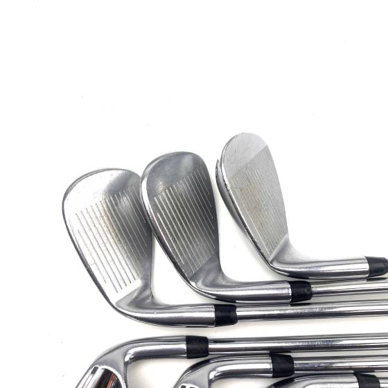Cobra King F7 Irons / 5-GW / KBS Tour FLT 110 Regular Flex