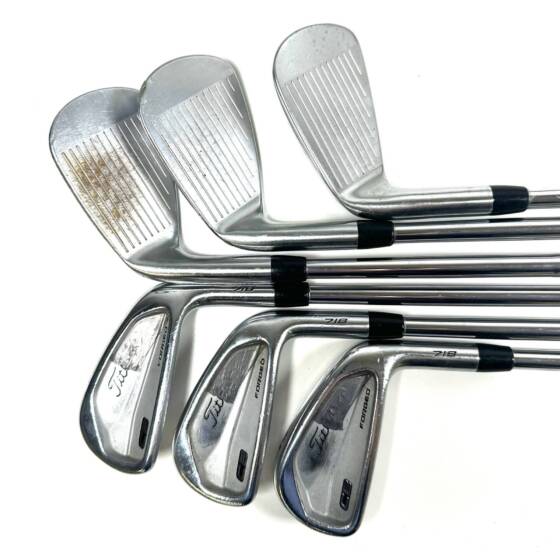 Titleist 712 CB Irons / 4-9 / Dynamic Gold 120 X-Stiff Flex