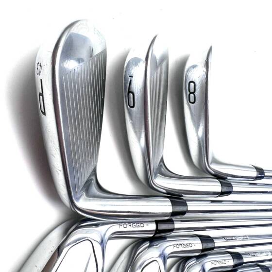 Titleist T200 2021 Irons / 4-PW / AMT Black R300 Regular Flex