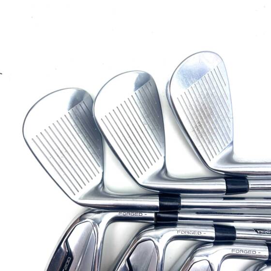 Titleist T200 2021 Irons / 4-PW / AMT Black R300 Regular Flex