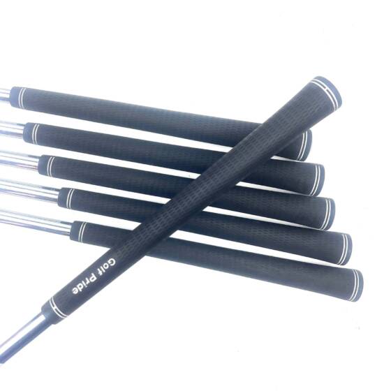 Taylormade Stealth Irons / 5-PW / N.S. Pro Tour 120 Stiff Flex