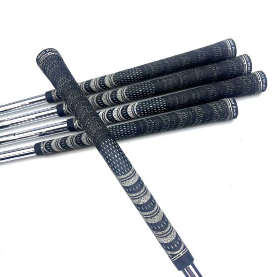 Titleist 714 AP1 Irons / 6-PW / XP95 R300 Regular Flex