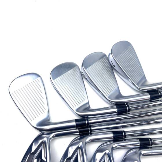 Callaway Apex 19 Irons / 4-PW+AW / Elevate 95 Regular Flex