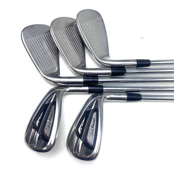 Titleist 714 AP1 Irons / 6-PW / XP95 R300 Regular Flex