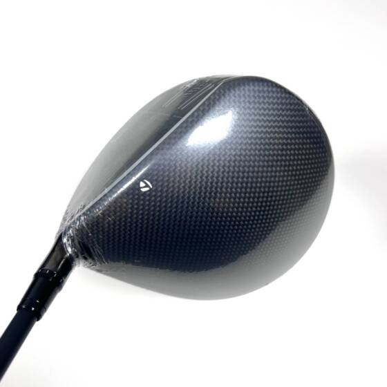 New Taylormade QI35 Max Lite Driver / 10.5 Degree / Vanquish Regular Flex