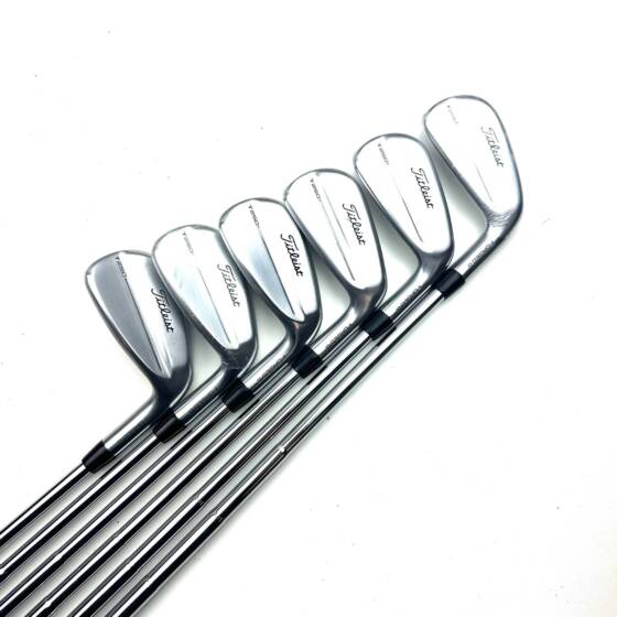 Titleist 2025 T250 Irons / 5-PW / AMT Silver Stiff Flex