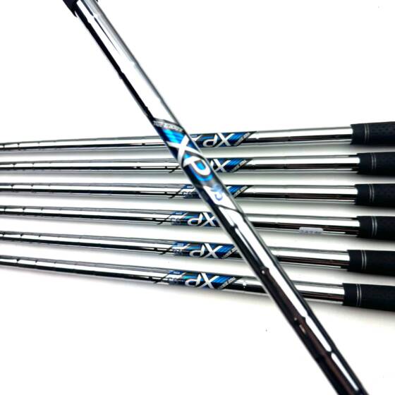 Callaway Rogue Irons / 5-SW / XP95 R300 Regular Flex