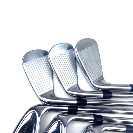 Titleist T200 2019 Irons / 5-PW / Project X LZ Stiff Flex