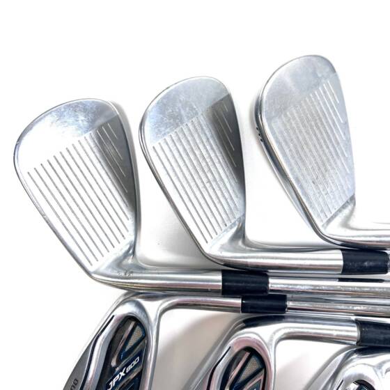 Mizuno JPX 800 Irons / 5-PW / Dynamic Gold XP R300 Regular Flex