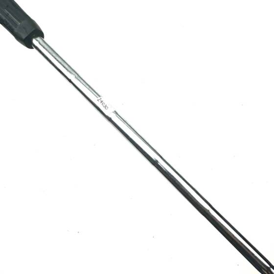 Odyssey White Ice Sabertooth Putter / 33.5 Inches