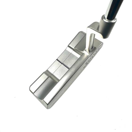 New Scotty Cameron Super Select Squareback 2 Putter / 34 Inches