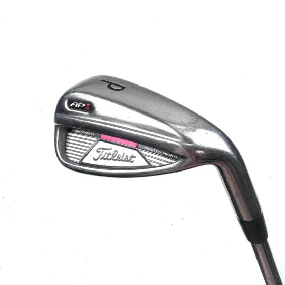 Titleist 710 AP1 Pitching Wedge / 45 Degree / Dynamic Gold R300 Regular Flex
