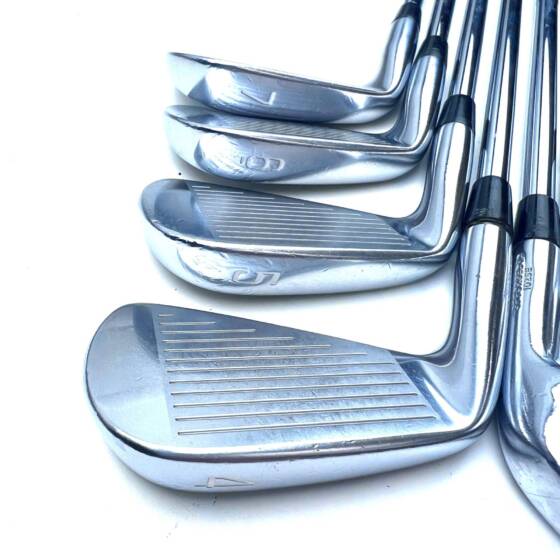 Mizuno MP-18 Irons / 4-PW / Dynamic Gold S300 Stiff Flex