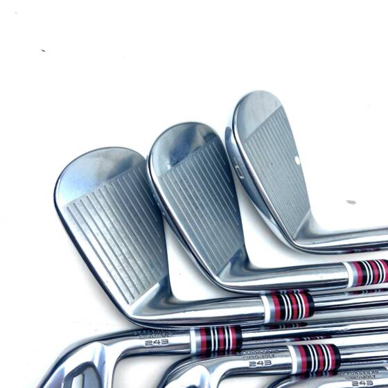 Mizuno Pro 243 Irons / 4-PW / Accra iSeries Steel 125 X-Stiff Flex