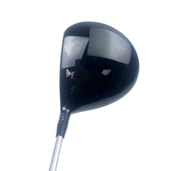 Titleist 915 D2 Driver / 10.5 Degree / Diamana S+60 Stiff Flex