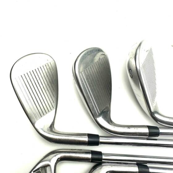 Callaway Rogue Irons / 5-SW / XP95 R300 Regular Flex