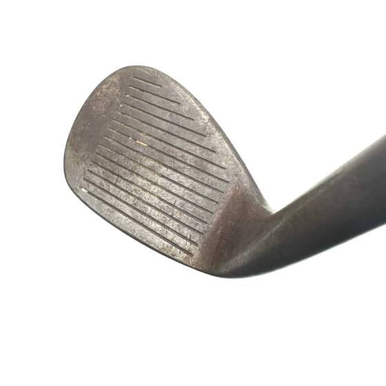 Cleveland Tour Action 900 Gap Wedge / 48 Degree / Dynamic Gold Wedge Flex