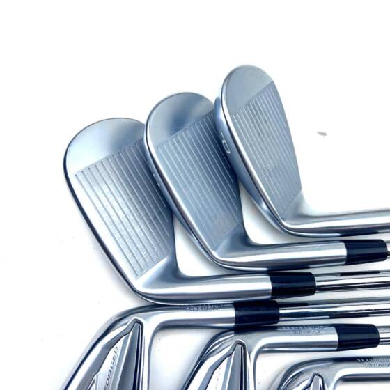 Mizuno JPX 923 Forged Irons / 5-PW / KBS $-Taper 100 Regular Flex