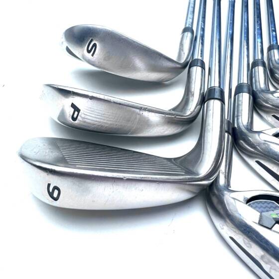 Taylormade M2 2017 Irons / 5-SW / REAX 88 Regular Flex