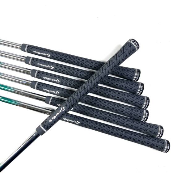 Taylormade Qi Irons / 5-AW / N.S.Pro Regular Flex