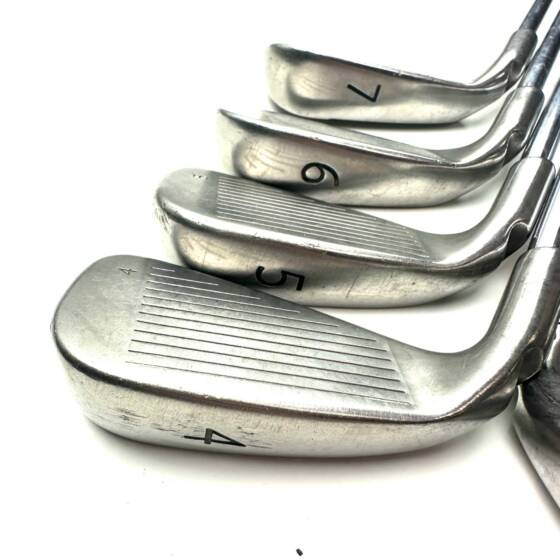 Ping G25 Irons / 4-SW / Ping CFS Regular Flex