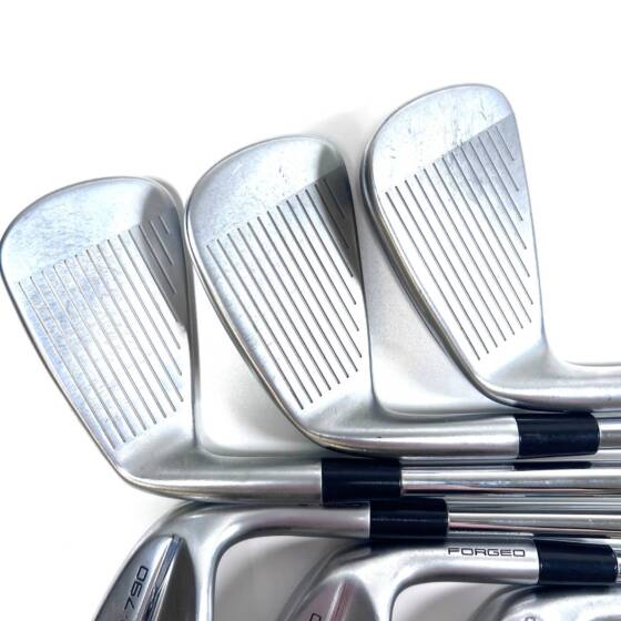 Taylormade P790 2021 Irons / 5-PW / Dynamic Gold 105 S300 Stiff Flex