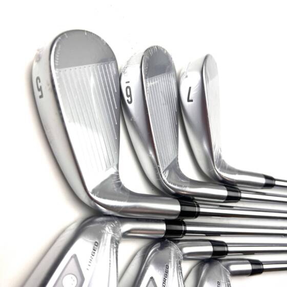 New Callaway Apex Forged Ai200 Irons / 5-PW / Dynamic Gold Mid Stiff Flex