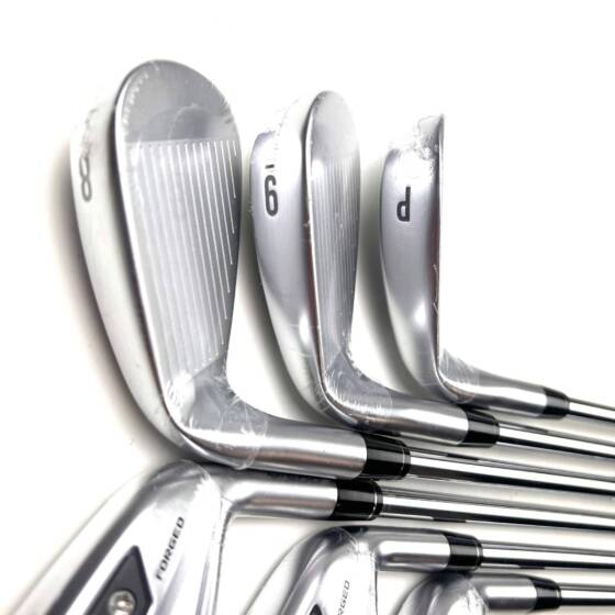 New Callaway Apex Forged Ai200 Irons / 5-PW / Dynamic Gold Mid Stiff Flex