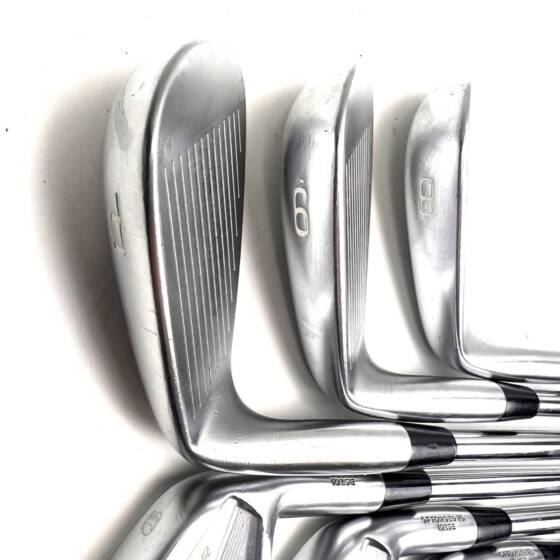 Mizuno JPX919 Tour Irons / 4-PW / Dynamic Gold 120 S300 Stiff Flex
