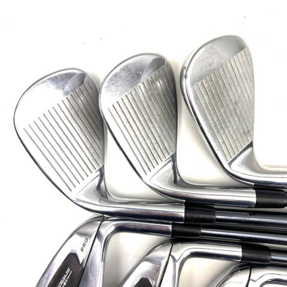 Callaway Rogue ST Pro Irons / 5-AW / Recoil 75 F3 Regular Flex