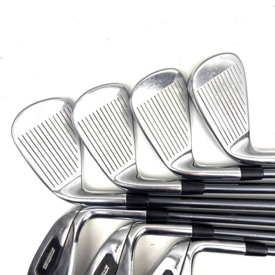 Callaway Rogue ST Pro Irons / 5-AW / Recoil 75 F3 Regular Flex