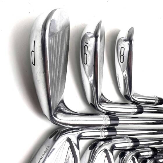 Wilson Staff Model CB 2024 Irons / 4-PW / N.S.Pro Modus 3 Tour 105 Stiff Flex
