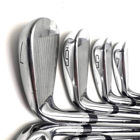 Wilson Staff Model CB 2024 Irons / 4-PW / N.S.Pro Modus 3 Tour 105 Stiff Flex