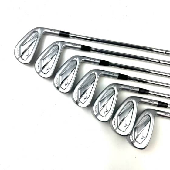 Mizuno JPX 925 Forged Irons / 4-PW / Dynamic Gold S300 Stiff Flex
