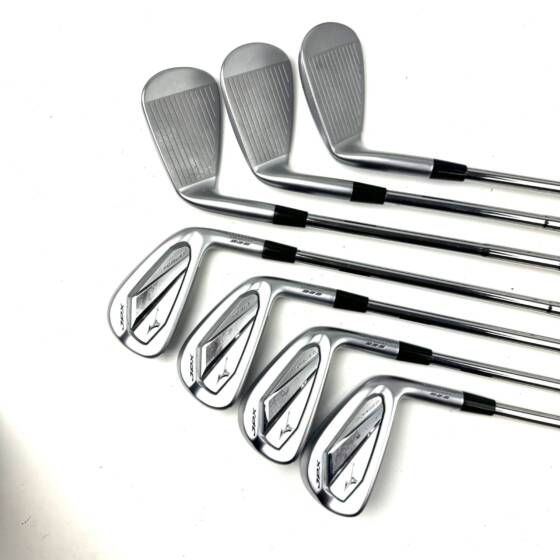 Mizuno JPX 925 Forged Irons / 4-PW / Dynamic Gold S300 Stiff Flex