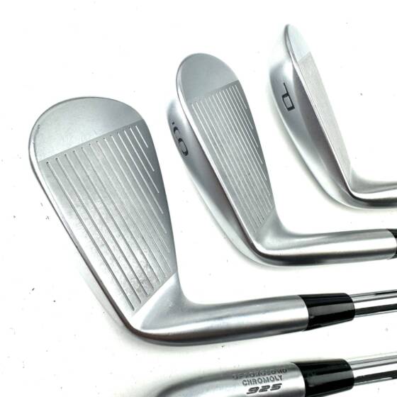 Mizuno JPX 925 Forged Irons / 4-PW / Dynamic Gold S300 Stiff Flex