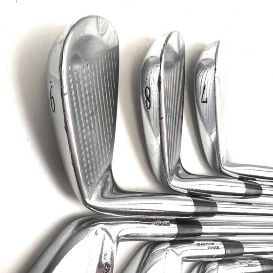 Mizuno MP-69 Irons / 4-9 / Dynamic Gold X100 X-Stiff Flex