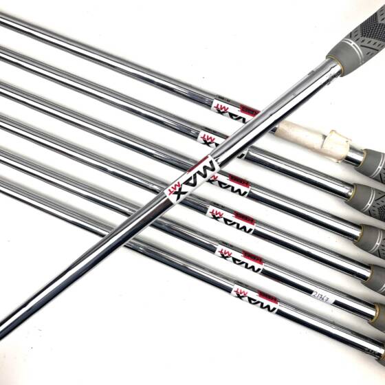 Taylormade Sim2 Max Irons / 5-SW / KBS Max MT 85 Regular Flex