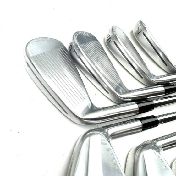 New Taylormade P770 2025 Irons / 4-PW / Dynamic Gold S300 Stiff Flex