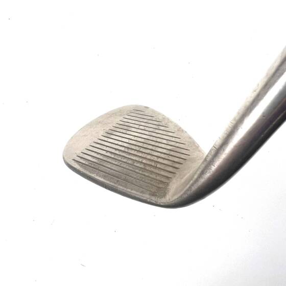 Titleist Vokey SM8 Sand Wedge / 56 Degree / AMT Red R300 Regular Flex