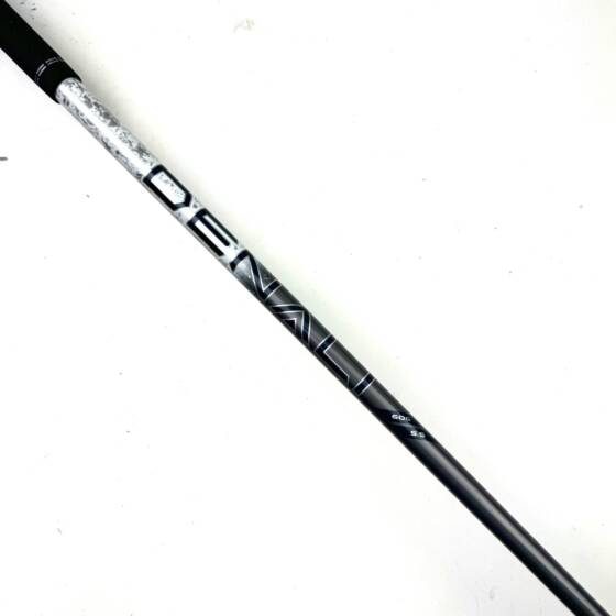 Callaway Elyte 5 Wood / 18 Degree / Denali 60 Regular Flex