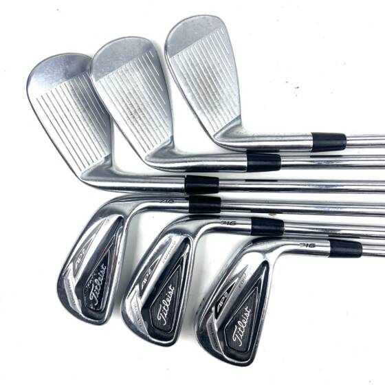 Titleist 716 AP2 Forged Iron Set / 5-PW / Dynamic Gold R300 Regular Flex